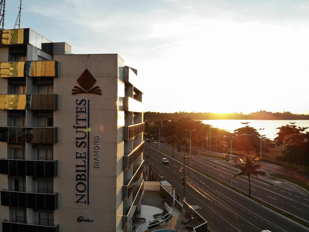 Nobile Suites Diamond Vitoria Luaran gambar